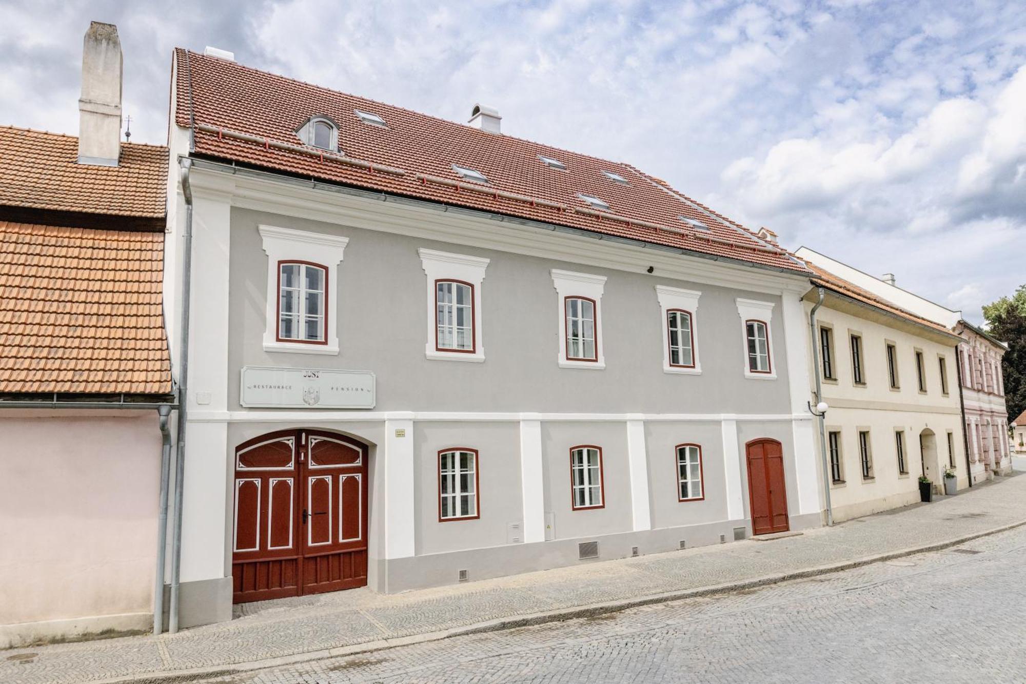 Just Jimramov Hotel Exterior photo